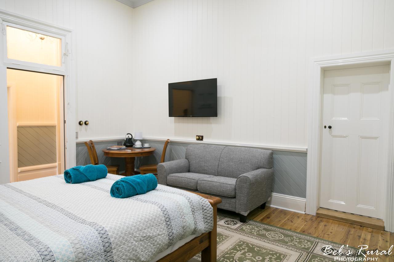 The Convent Boutique Accommodation Хэй Экстерьер фото
