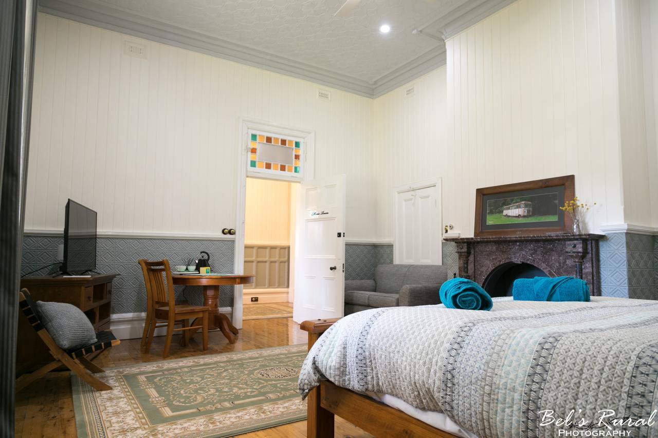 The Convent Boutique Accommodation Хэй Экстерьер фото